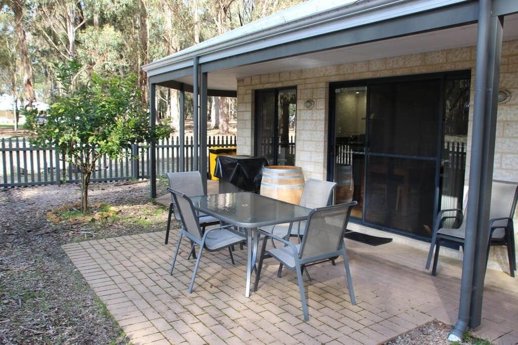Margaret River Hideaway and Farmstay