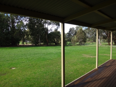 view_front_verandah_small