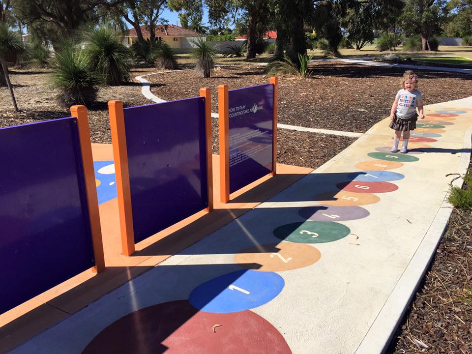 Curtis Park, Girrawheen
