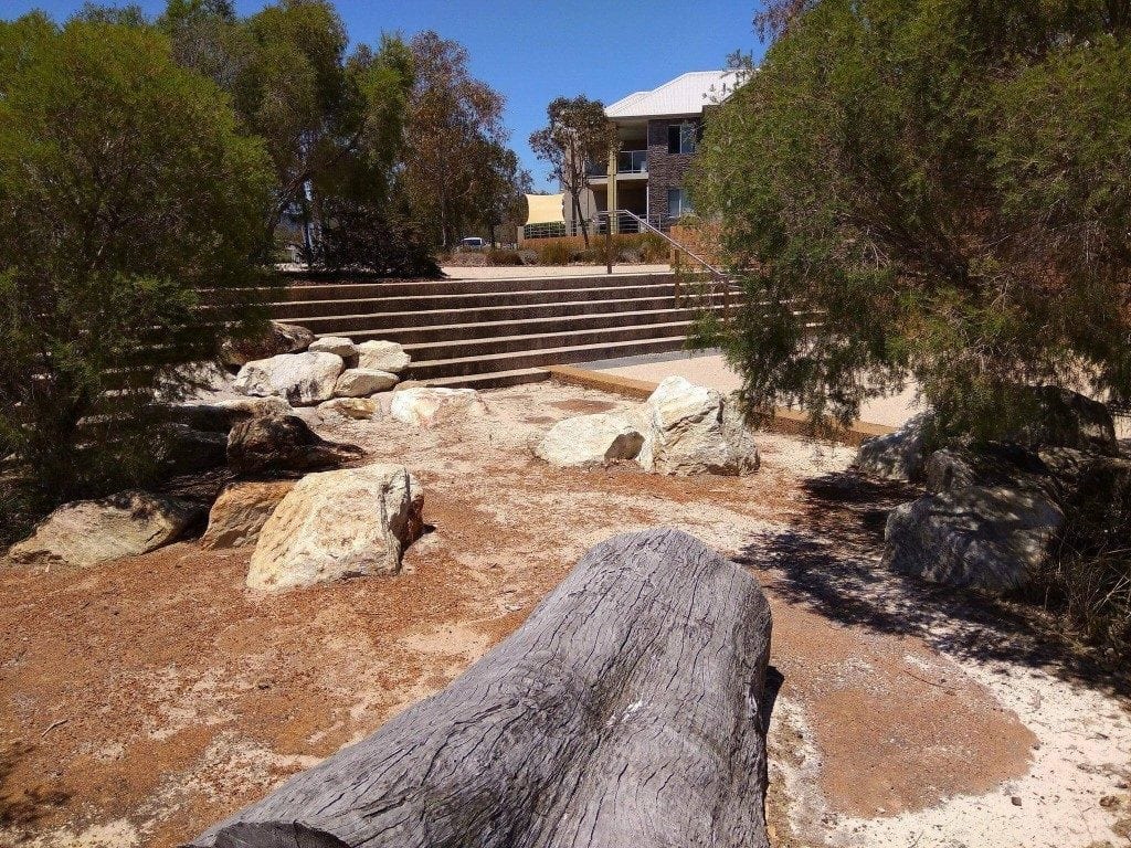 Joe Saunders Park, Champion Lakes 