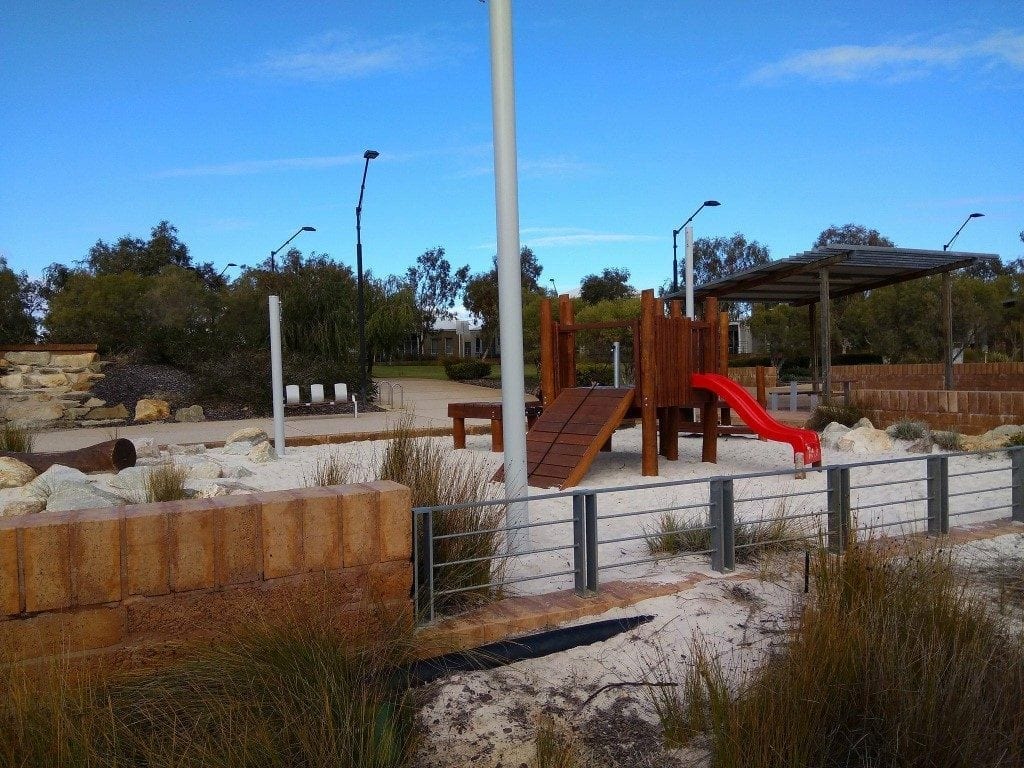 Joe Saunders Park, Champion Lakes