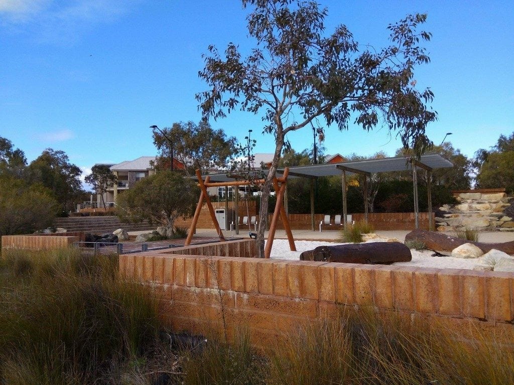 Joe Saunders Park, Champion Lakes