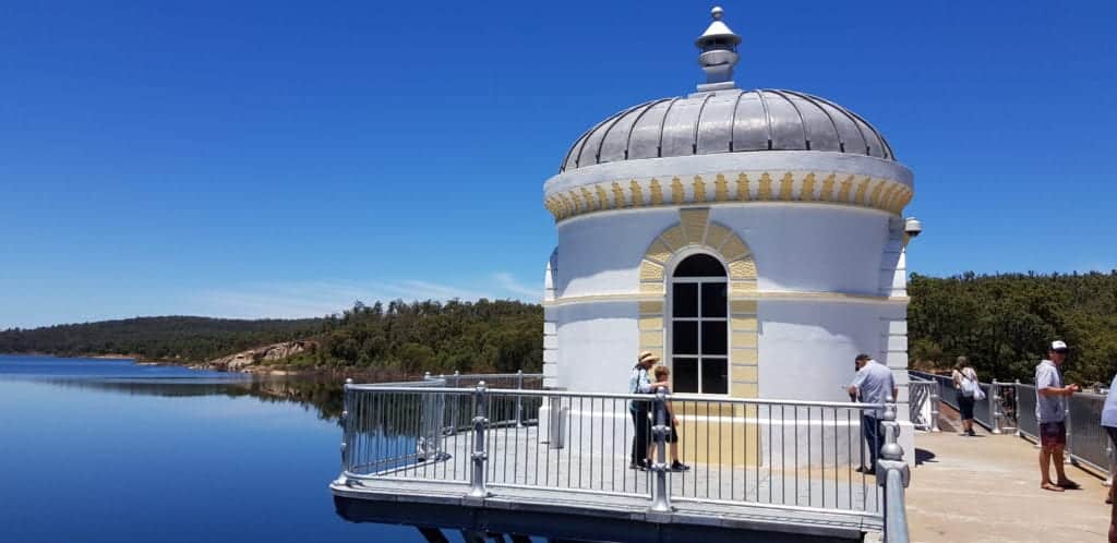 Mundaring Weir With Kids