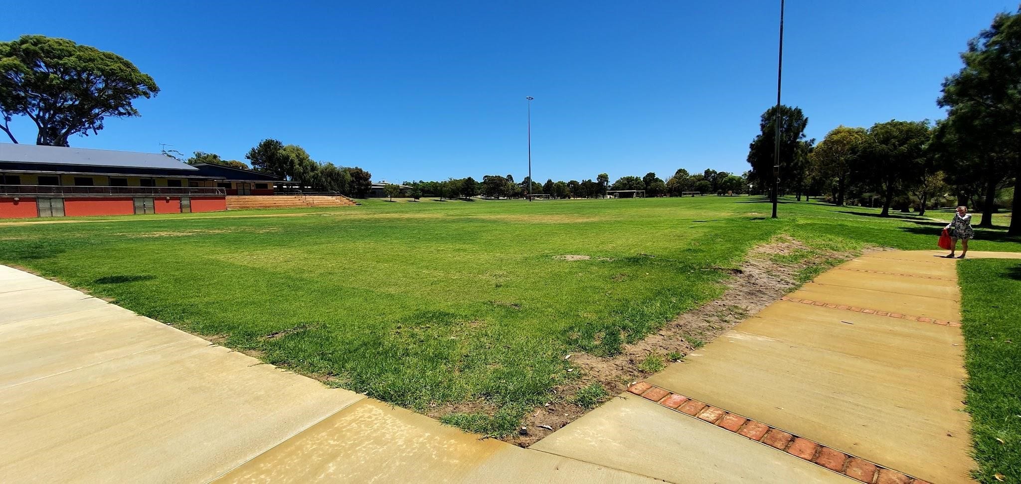Len Packham Park, Coolbellup
