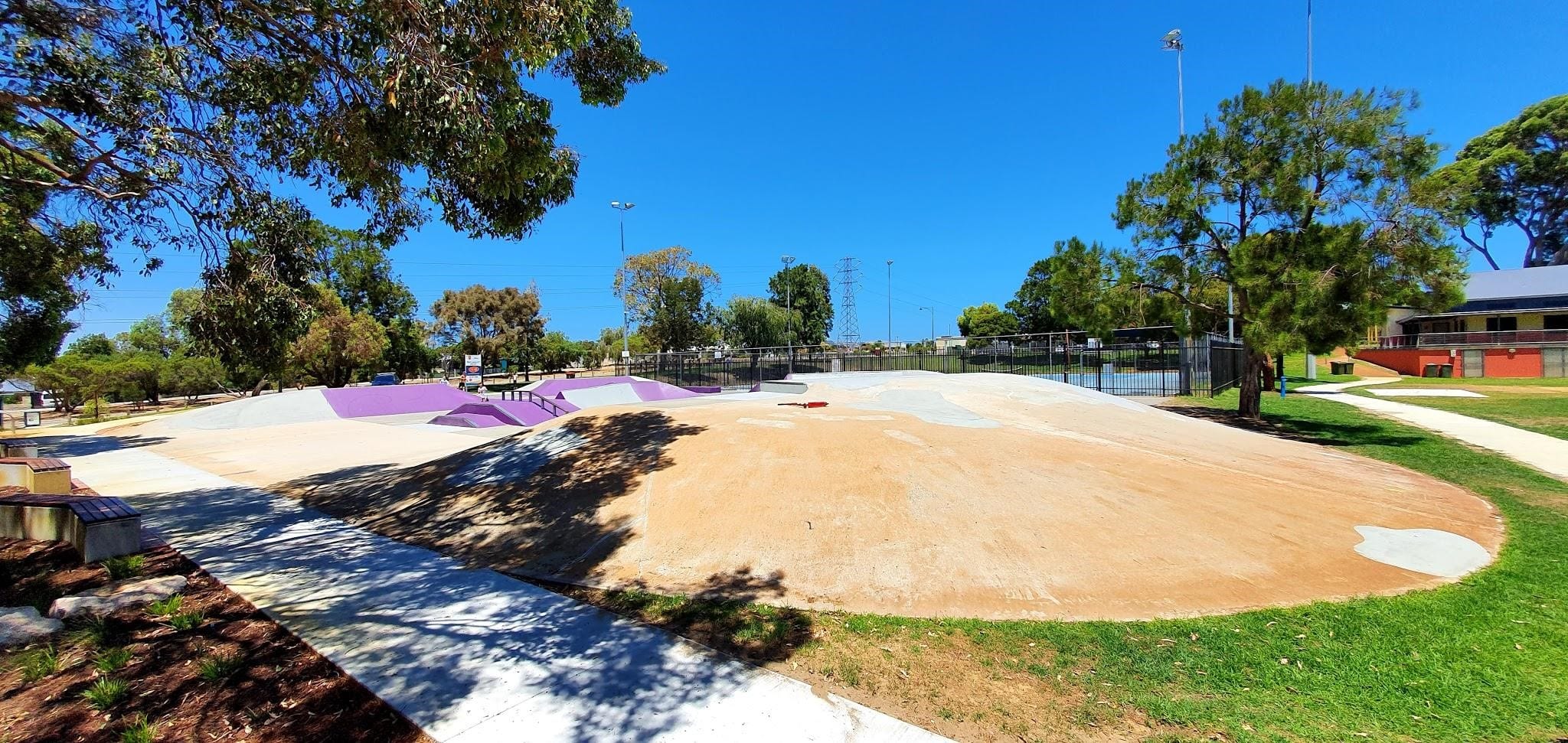 Len Packham Park, Coolbellup