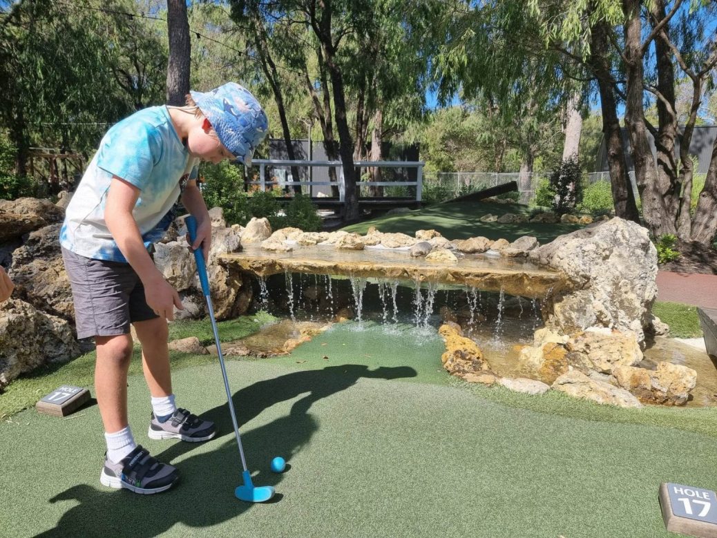 Mini Golf Perth - best Mini Golf, Putt Putt, Adventure and Night Mini Golf