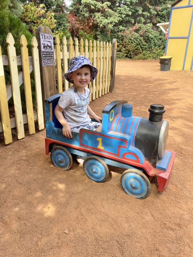 The Ultimate Guide to Trains in Perth & WA - Buggybuddys guide to Perth