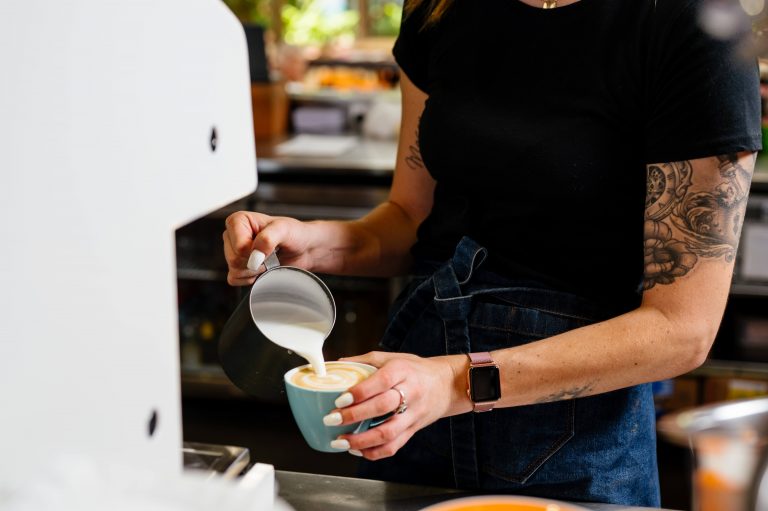 SHOTBYTHOM 3310 768x511