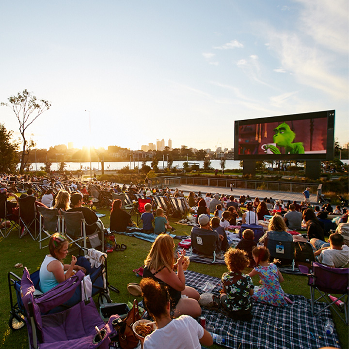 christmas festival movies 720x720