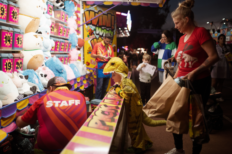 JK25 BuggyBuddys School Hol Web Ad 900x600 04 768x512