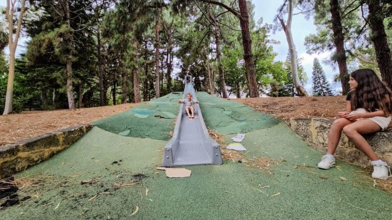 JOHN OLDHAM PARK 05 768x432