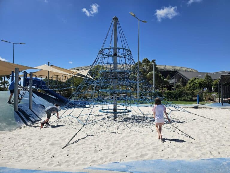 52efbb30 b882 4be0 8960 39d8f8cb3e4f 768x576