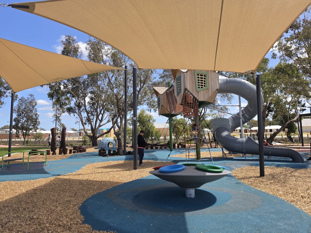 Limestone Avenue Playground, Henley Brook